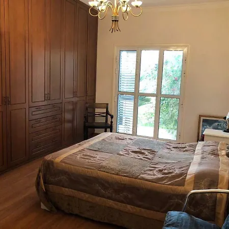 3bedroom House In Semesterbostad *